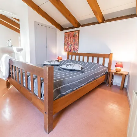 6/8 Personnes - Village De